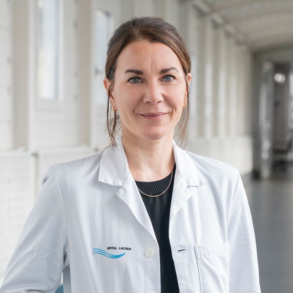 Dr. med. Corinne Härri - Leitende Ärztin Chirurgie, Adipositas-Zentrum
